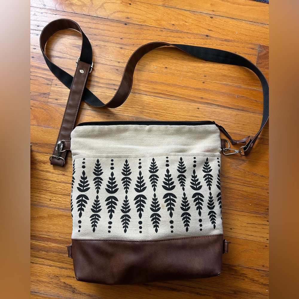Brown and Cream Leaf Pattern Backpack/shoulder purse